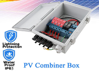 Plastik 15A PV Kombinezörü Kutusu 4 Tel 550VDC Güneş Paneli için Çapraz Çapraz