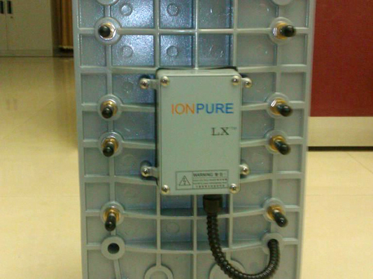 Geniş Akış AralığıPure Ion CEDI LX-Z IP-LXM04Z-5 0.05 ppm'ye kadar (Toplam CI 2) Besleme