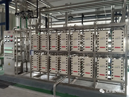 Veolia MK-3 EDI, Yarım iletken ultra saf su için 15 GPM'lik bir yığın